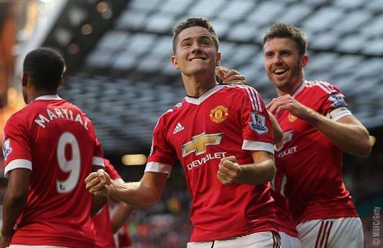 不仅彰显了 不仅彰显了